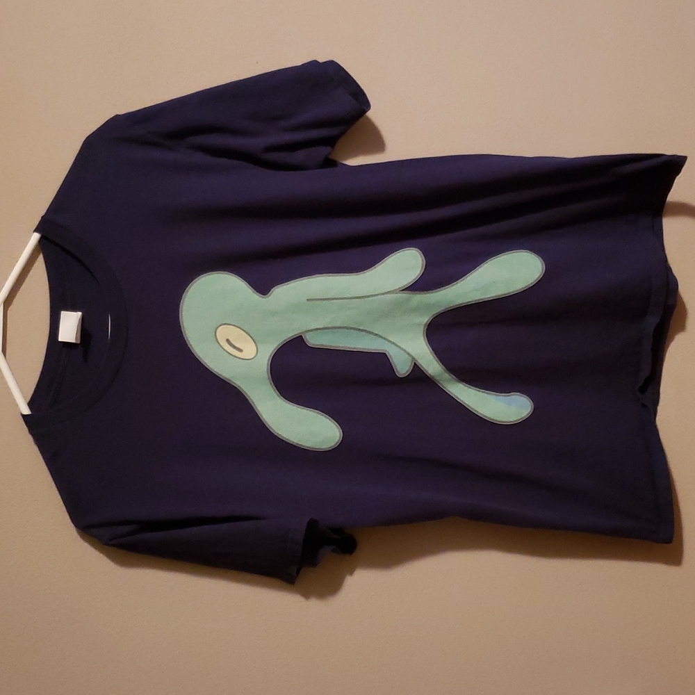 Men's tee, navy, like new!